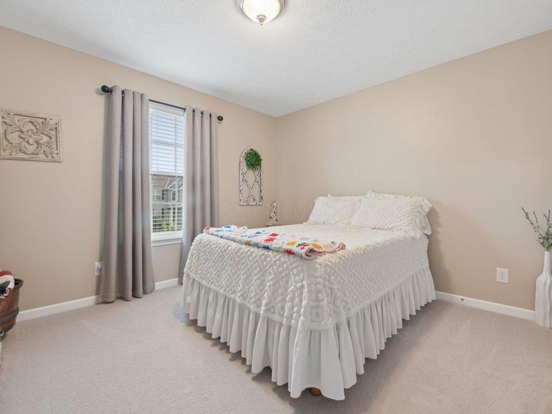 5698 Queen Victoria Street, Groveport, OH 43125 Photo 24