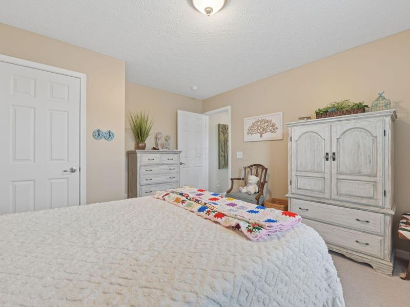 5698 Queen Victoria Street, Groveport, OH 43125 Photo 25