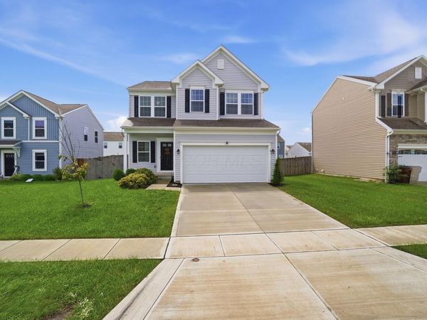 5303 Karst Circle , Ashville, OH 43103