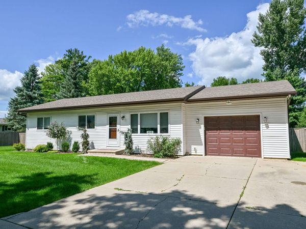 532 Schroeder Ave, Delavan, WI 53115