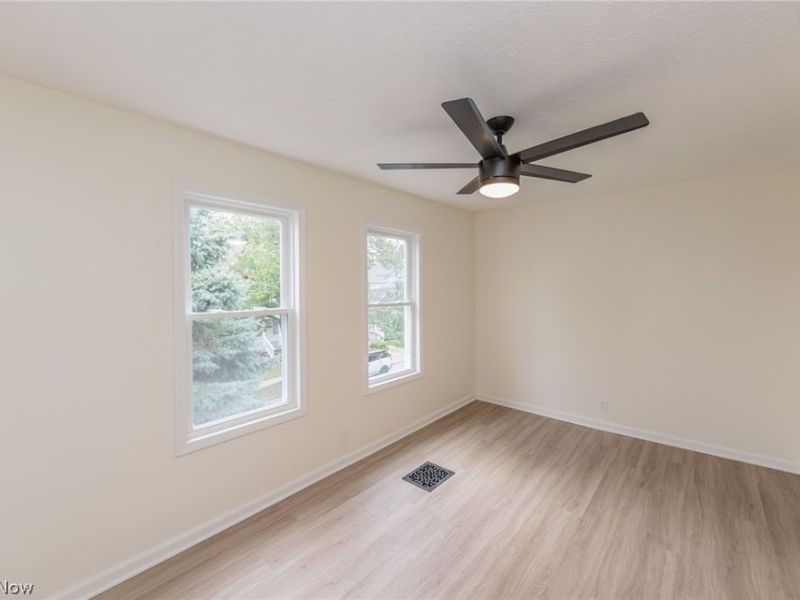 1558 Winchester Avenue, Lakewood, OH 44107 Photo 28