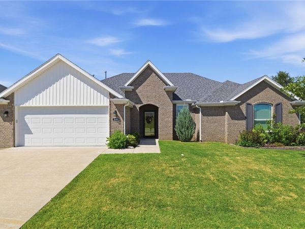 384 Tyler Road, Farmington, AR 72730