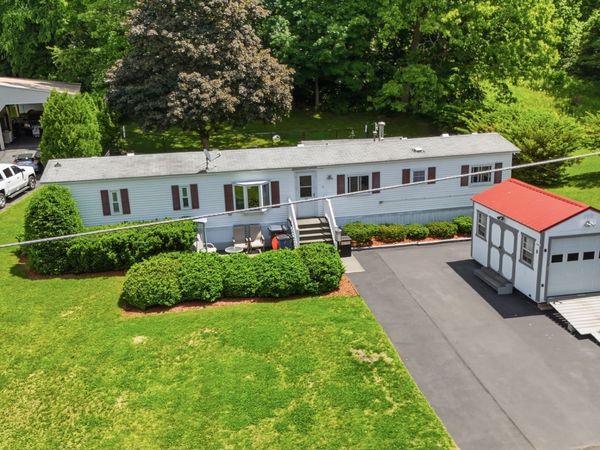 8 Donahue Lane, Grafton, MA 01536