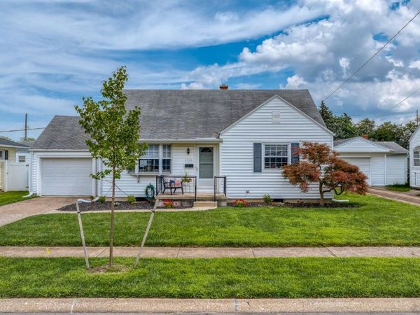 2220 Stahlwood Drive, Sandusky, OH 44870