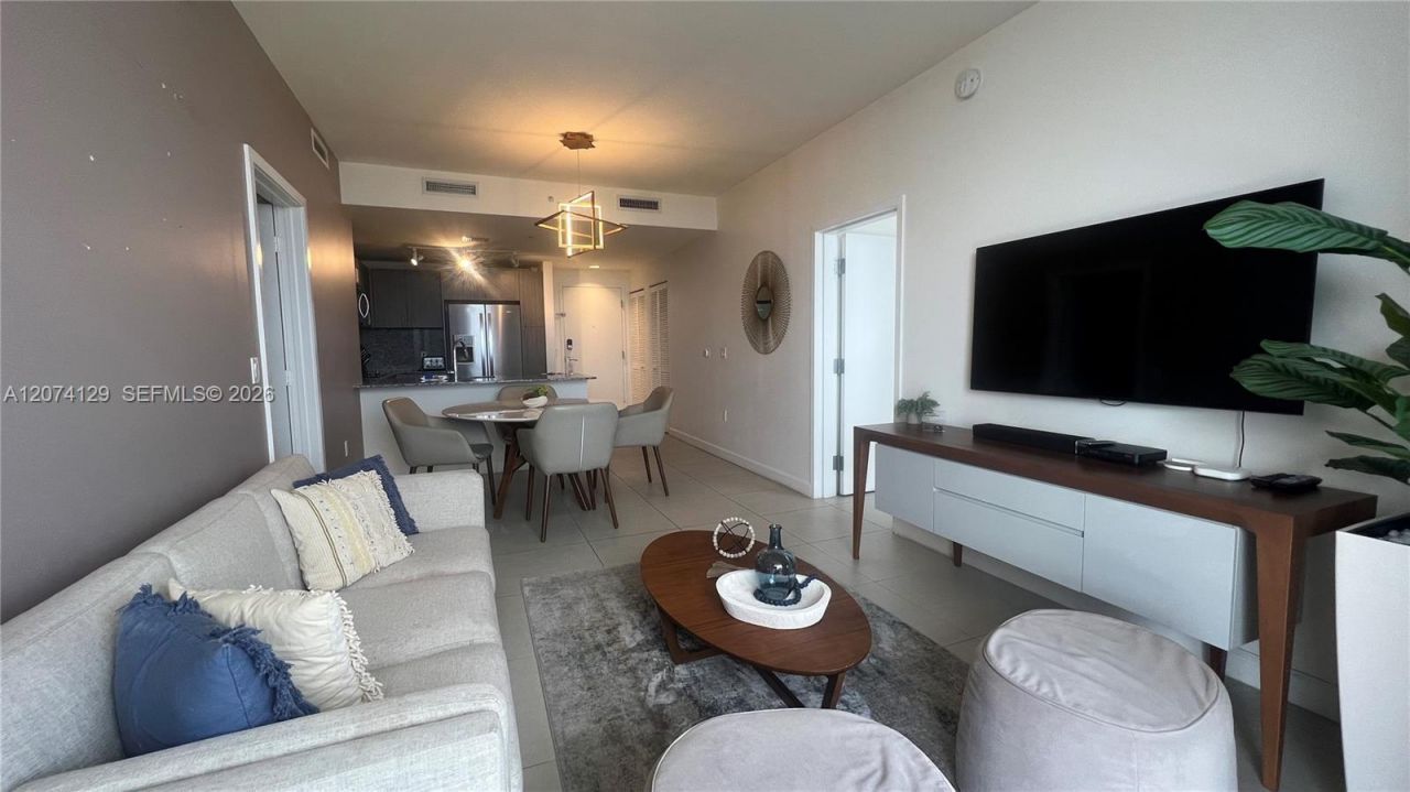 5350 NW 84th Ave , Unit 1605, Doral, FL 33166 Photo
