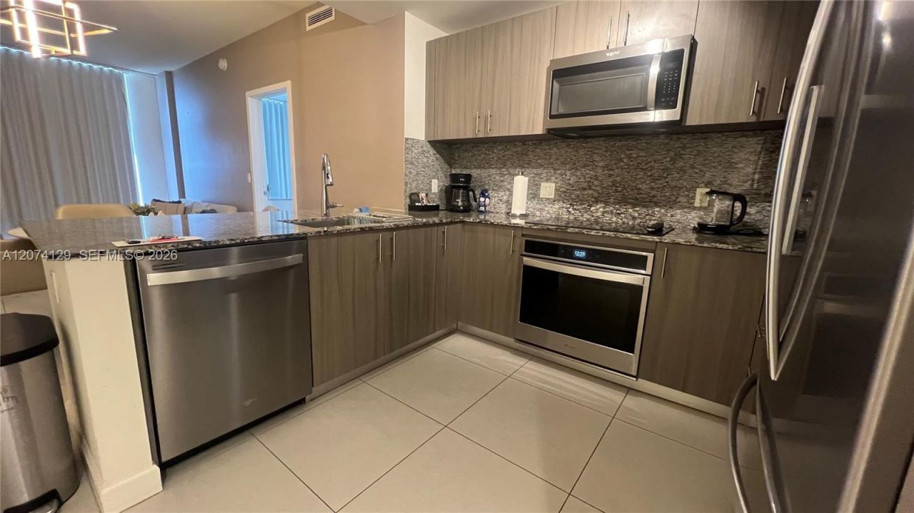 5350 NW 84th Ave , Unit 1605, Doral, FL 33166 Photo