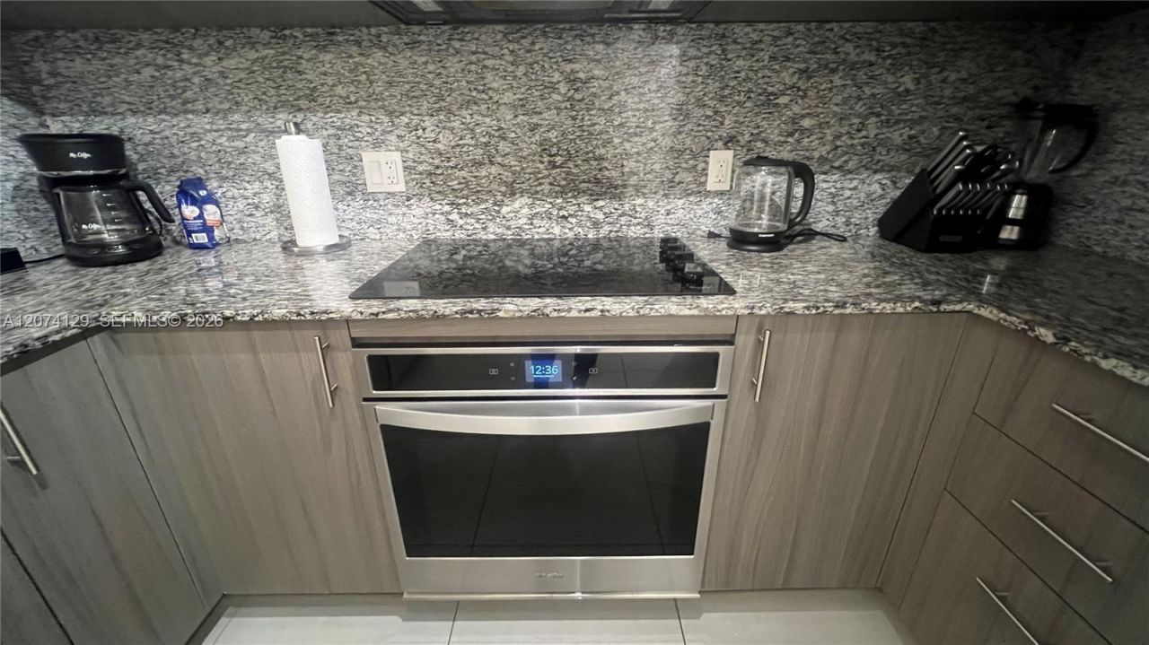 5350 NW 84th Ave , Unit 1605, Doral, FL 33166 Photo