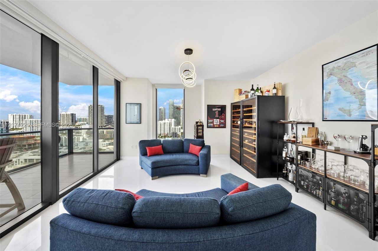 788 NE 23rd St , Unit 2102, Miami, FL 33137 Photo