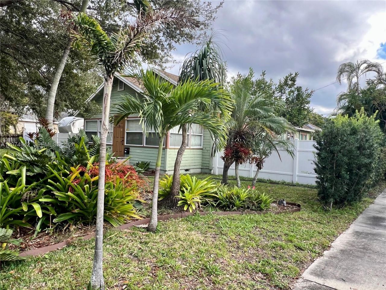 400 NE 3rd St , Pompano Beach, FL 33060 Photo