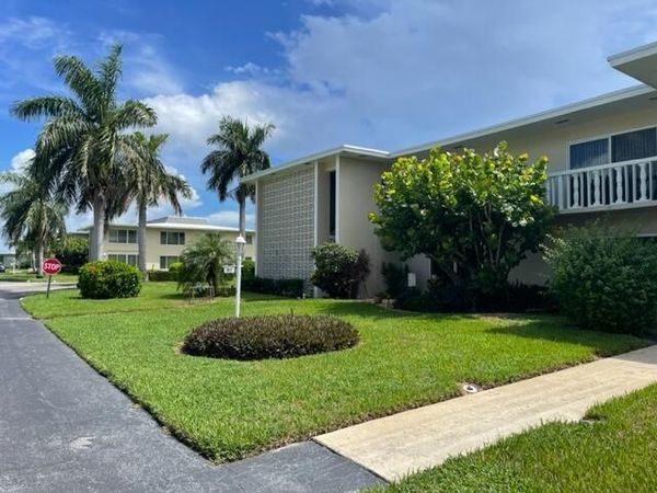 90 S Blvd Boulevard, Unit 2b, Boynton Beach, FL 33435