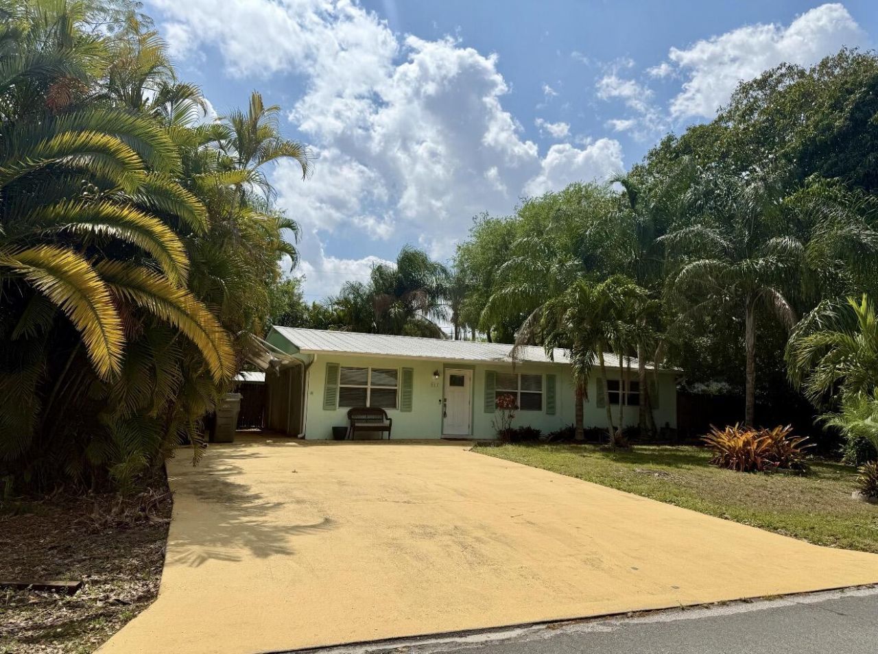 511 SW North River Point Drive, Stuart, FL 34994 Photo