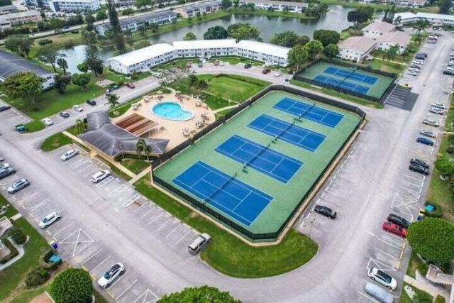 240 Sheffield J, West Palm Beach, FL 33417 Photo