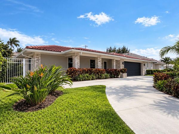 1221 Singer Drive, Singer Island, FL 33404