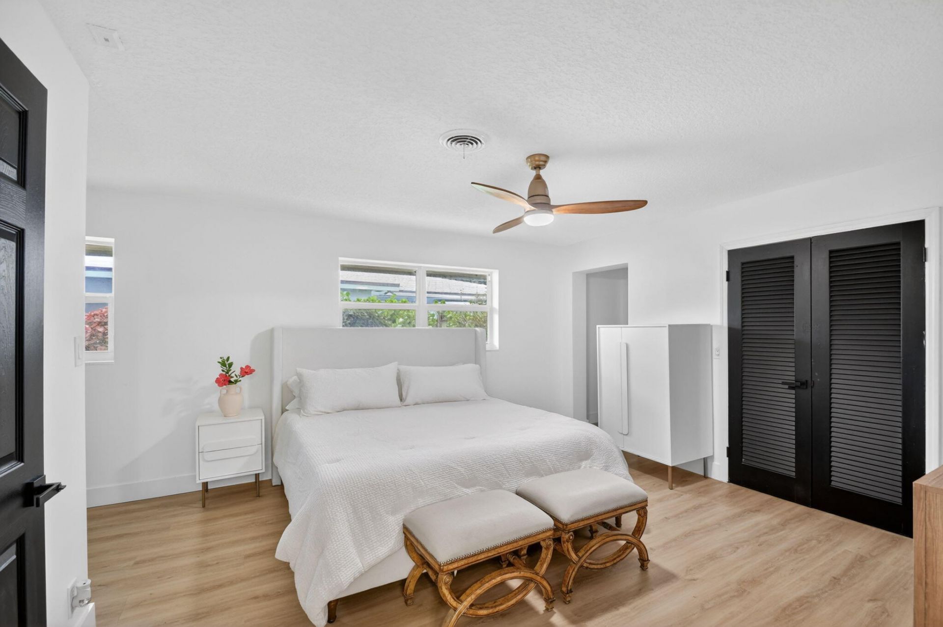 1221 Singer Drive, Singer Island, FL 33404 Photo