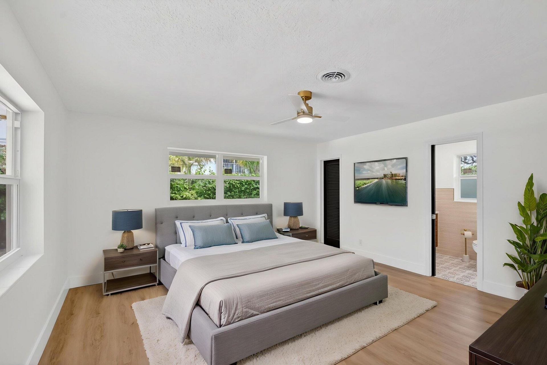 1221 Singer Drive, Singer Island, FL 33404 Photo