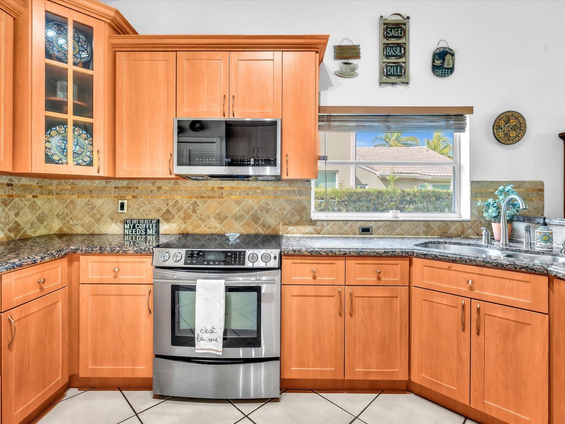 420 NW 188th Terrace, Pembroke Pines, FL 33029 Photo