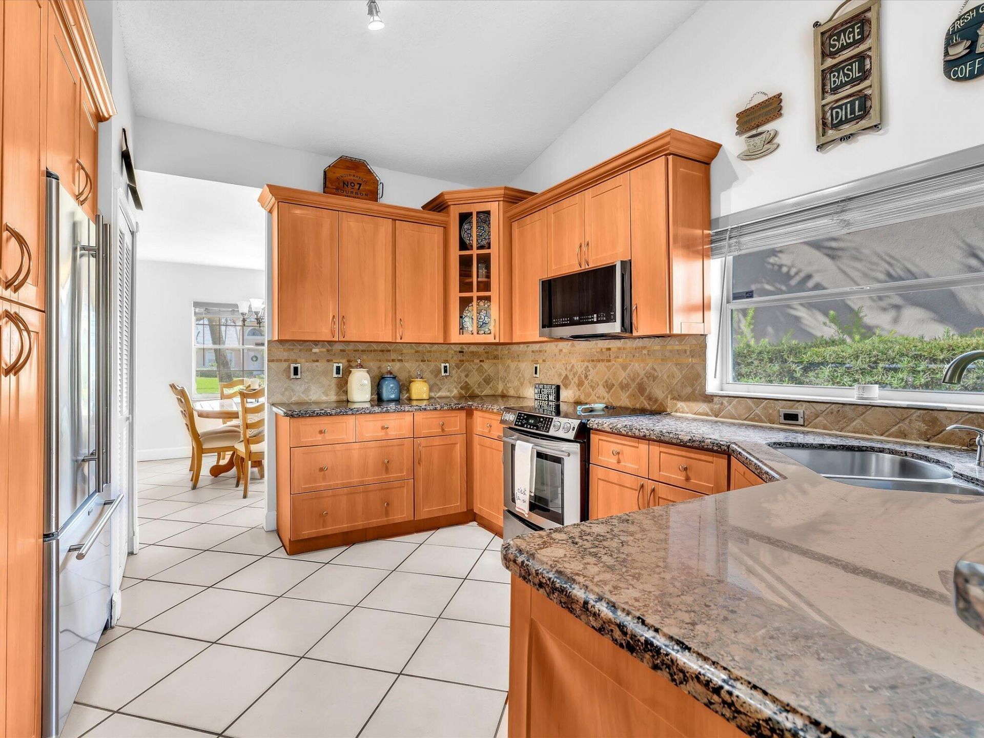 420 NW 188th Terrace, Pembroke Pines, FL 33029 Photo