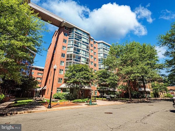 1024 N UTAH STREET, Unit 721, ARLINGTON, VA 22201