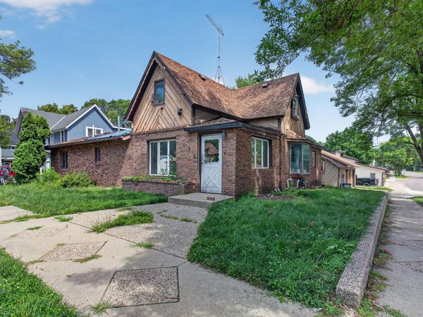 202 N Lincoln Street, Lake Crystal, MN 56055