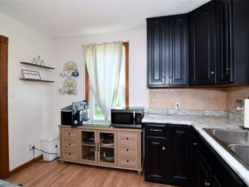 696 High Street, Bedford, OH 44146 Photo 11