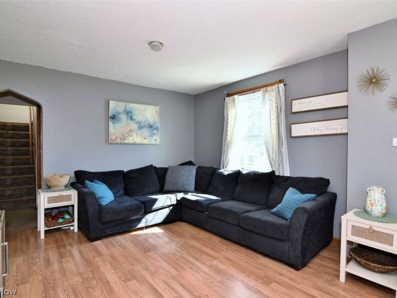 696 High Street, Bedford, OH 44146 Photo 5