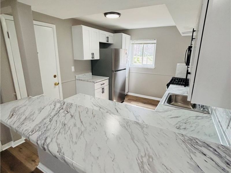 21045 Southbend Circle, Unit 3, Rocky River, OH 44116 Photo 5