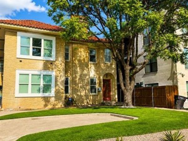 3252 S University Drive, Fort Worth, TX 76109
