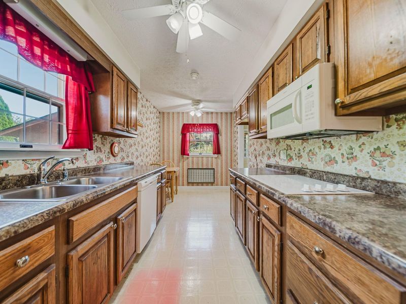 865 W Geiserman Road, Piqua, OH 45356 Photo 23