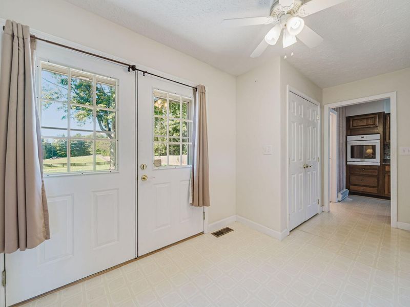 865 W Geiserman Road, Piqua, OH 45356 Photo 8