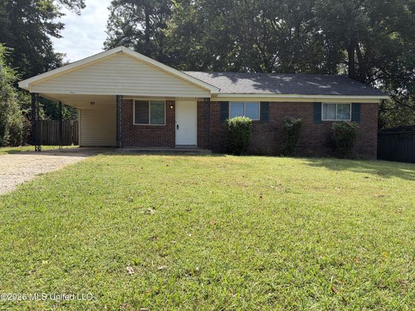 6450 Southbridge Cove, Horn Lake, MS 38637