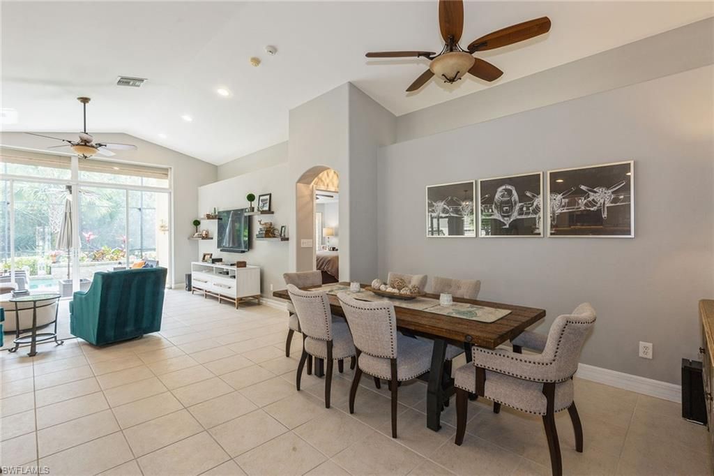 2438 Butterfly Palm Dr , Naples, FL 34119 Photo