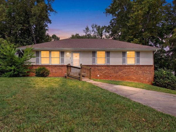 621 Linda Ln, Clarksville, TN 37042