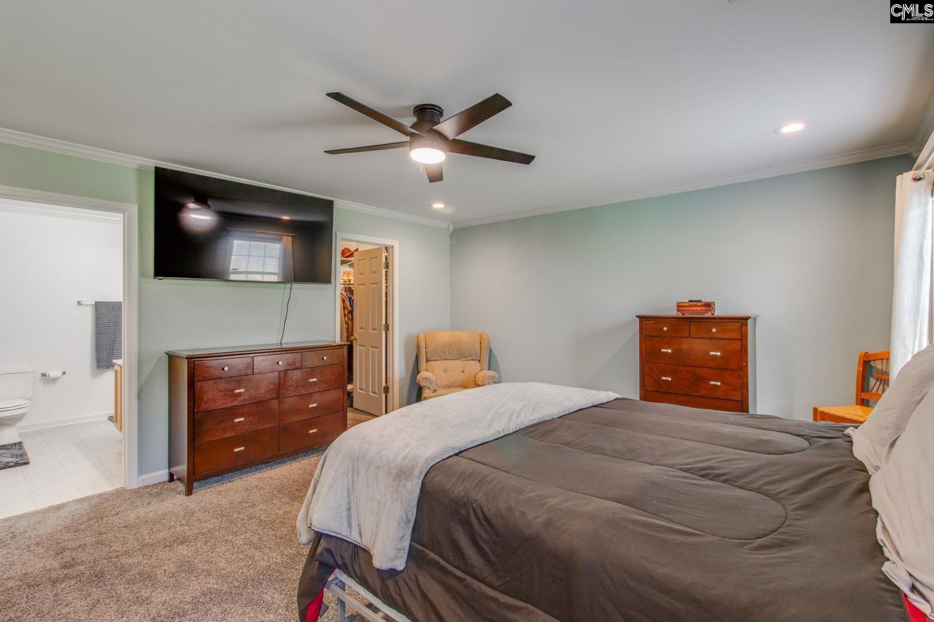 152 Sandalewood Lane Photo 13