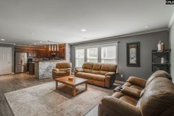 152 Sandalewood Lane photo 4
