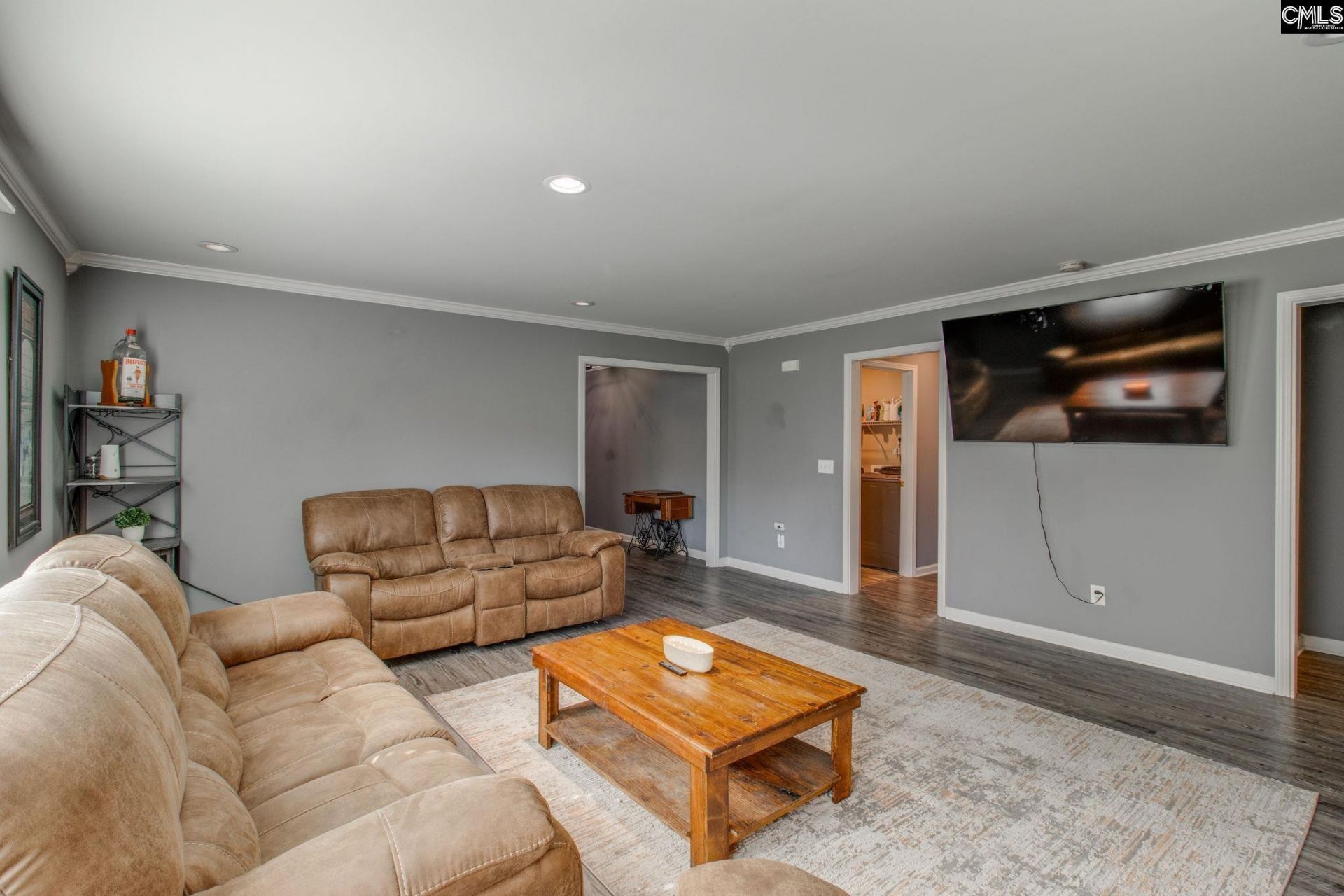 152 Sandalewood Lane Photo 6