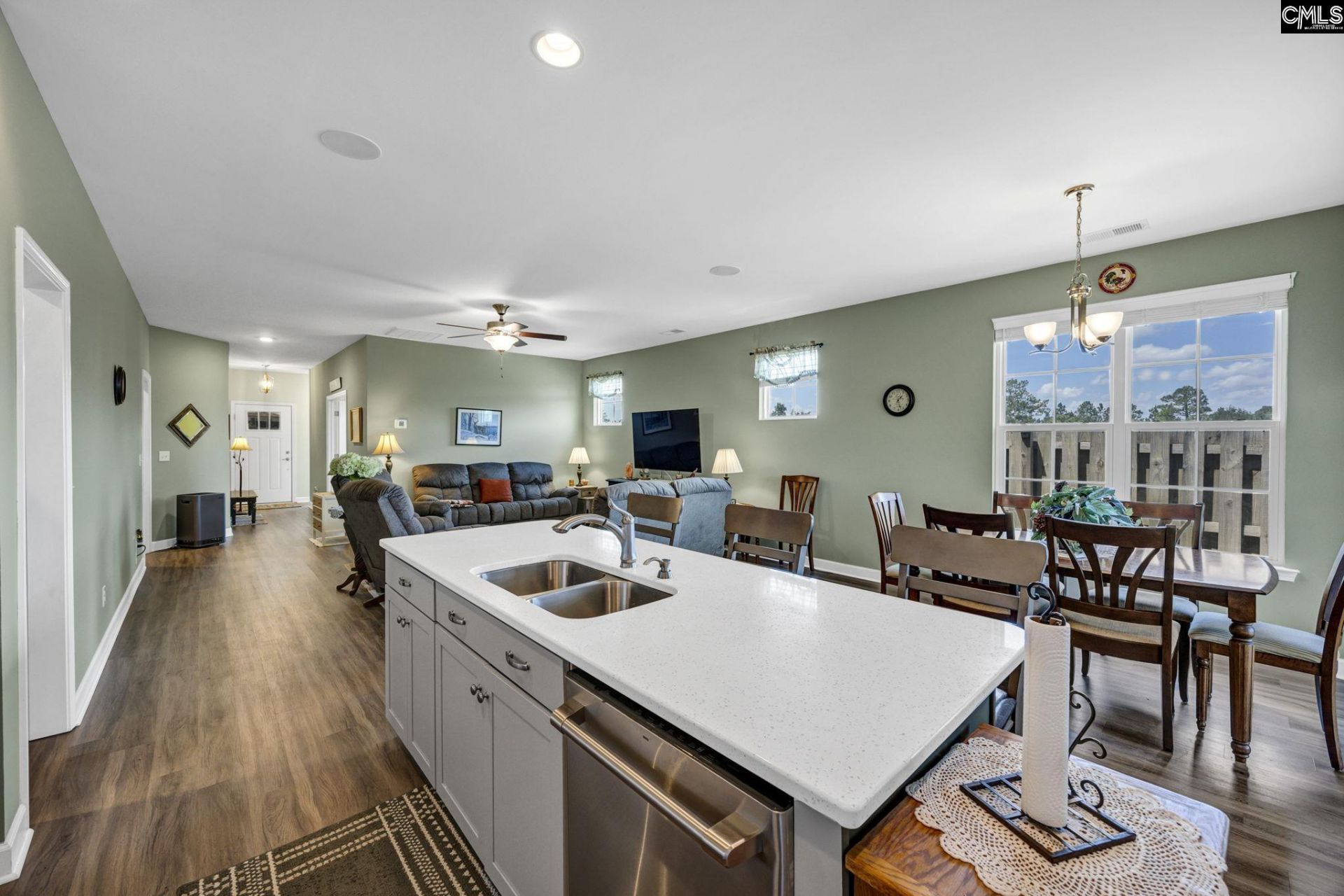 42 Attucks Court  Photo 17