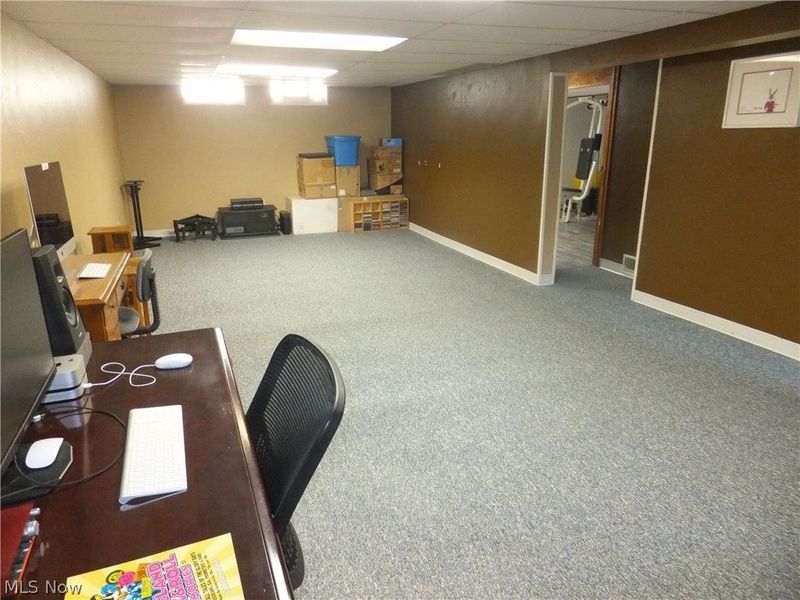 1211 Eric Lane , Cleveland, OH 44109 Photo 15