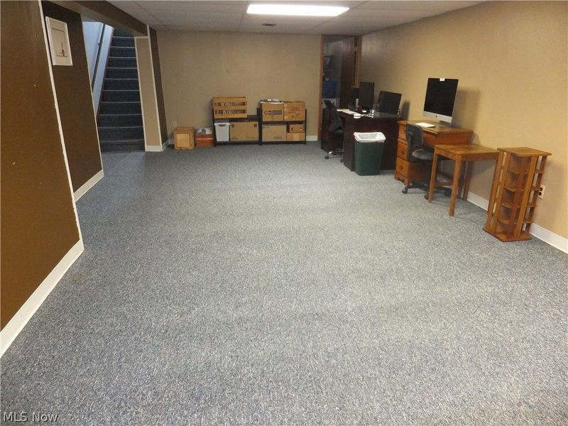 1211 Eric Lane , Cleveland, OH 44109 Photo 16