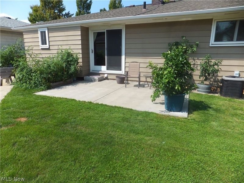 1211 Eric Lane , Cleveland, OH 44109 Photo 26