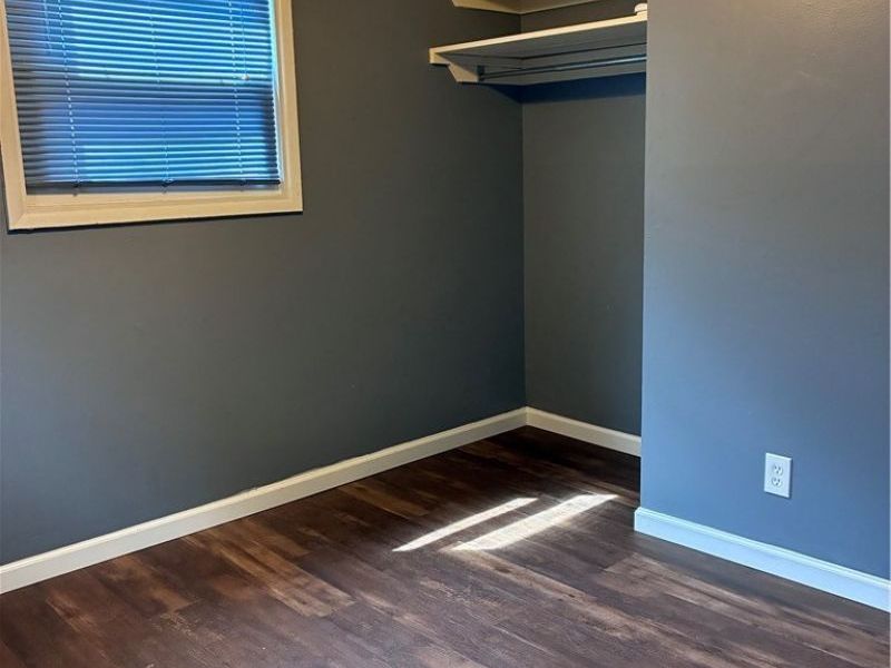 2300 Midway Avenue NE, Canton, OH 44705 Photo 8