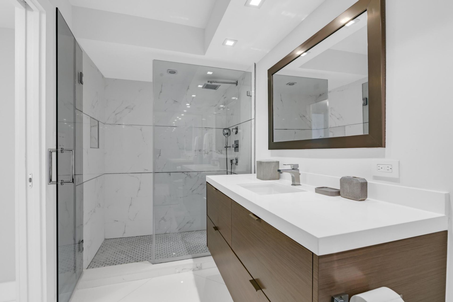 500 S Ocean Boulevard, Unit 2209, Boca Raton, FL 33432 Photo