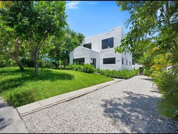 823 33RD Street, West Palm Beach, FL 33407
