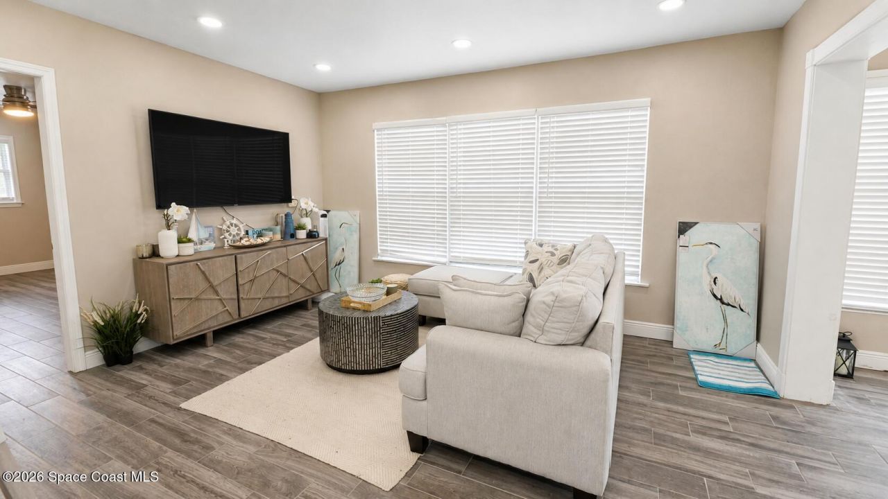 755 Cajeput Circle, Melbourne Village, FL 32904 Photo