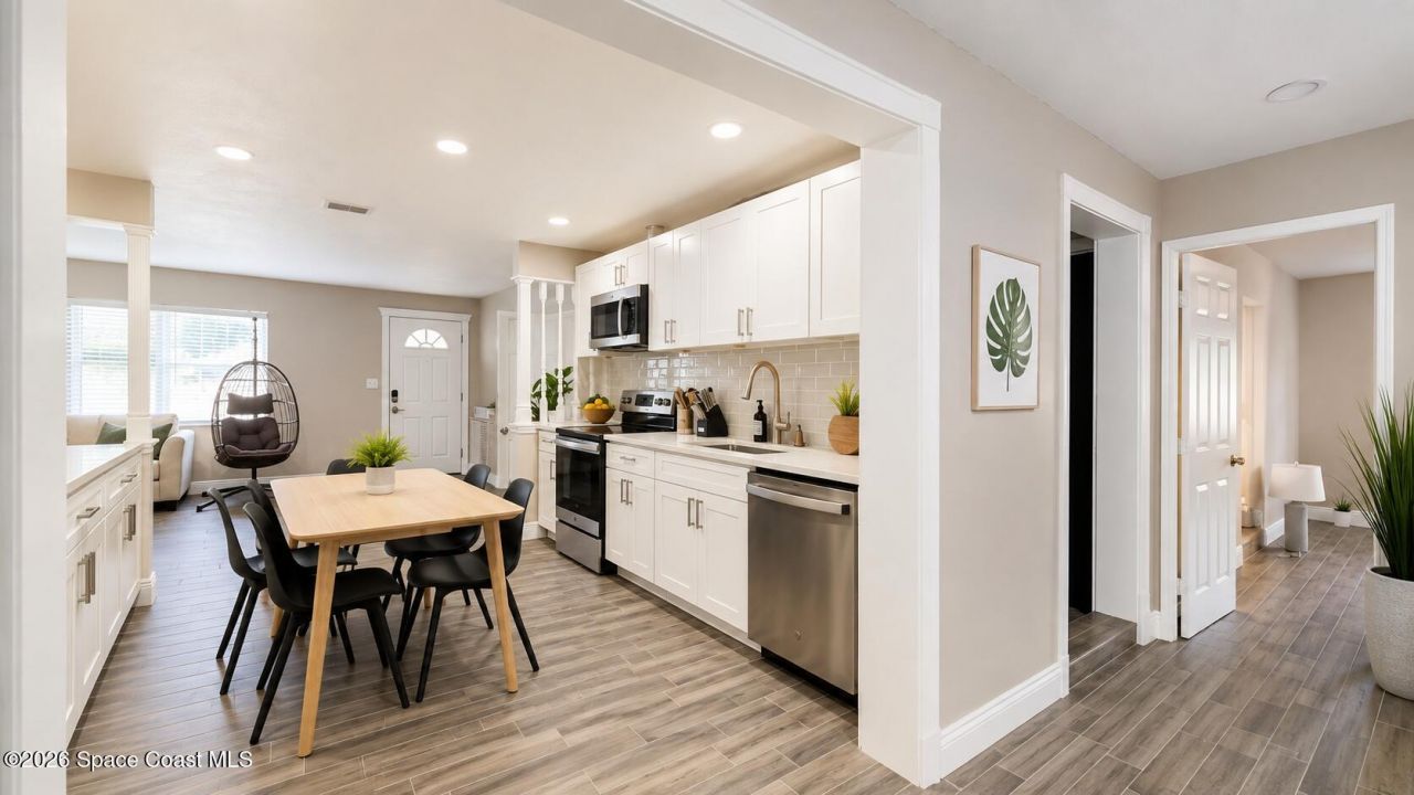 755 Cajeput Circle, Melbourne Village, FL 32904 Photo