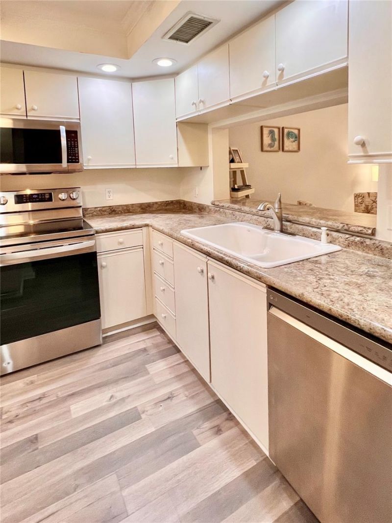 6501 Stone River Road , Unit 104, Bradenton, FL 34203 Photo