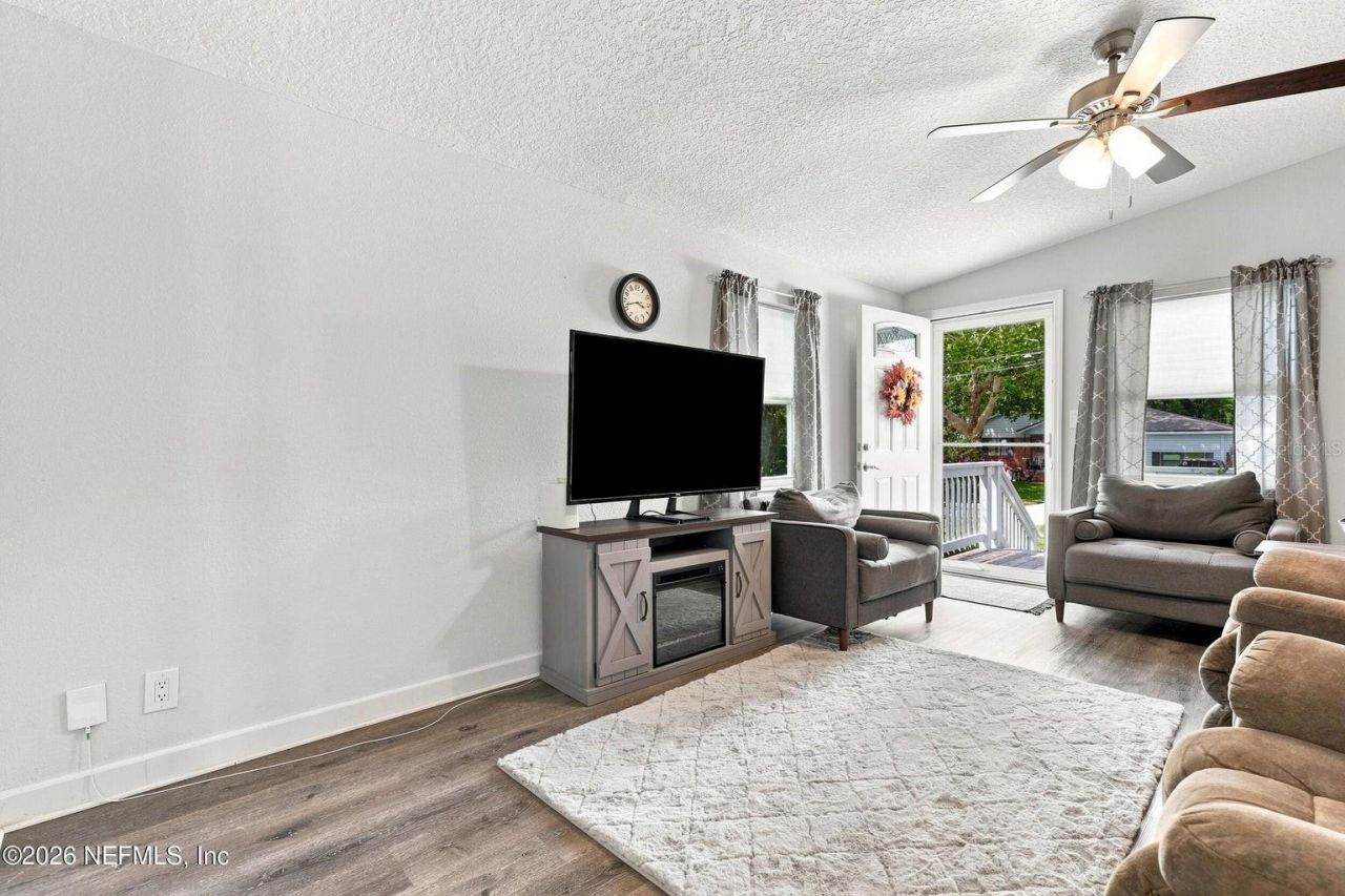 905 Saint Johns Avenue , Green Cove Springs, FL 32043 Photo