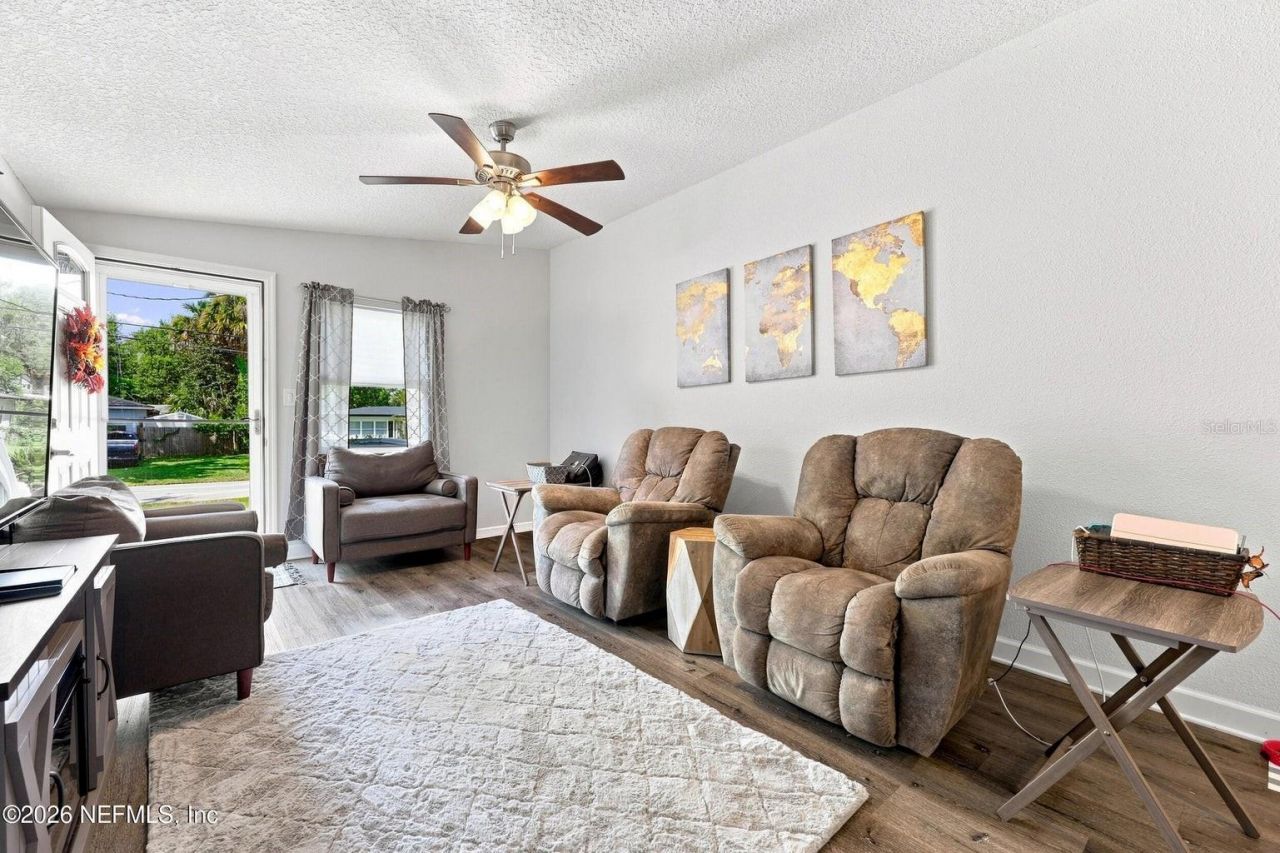 905 Saint Johns Avenue , Green Cove Springs, FL 32043 Photo