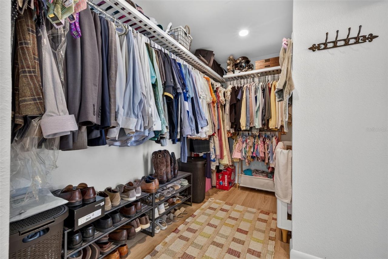 1743 Delaware Avenue Ne, Saint Petersburg, FL 33703 Photo