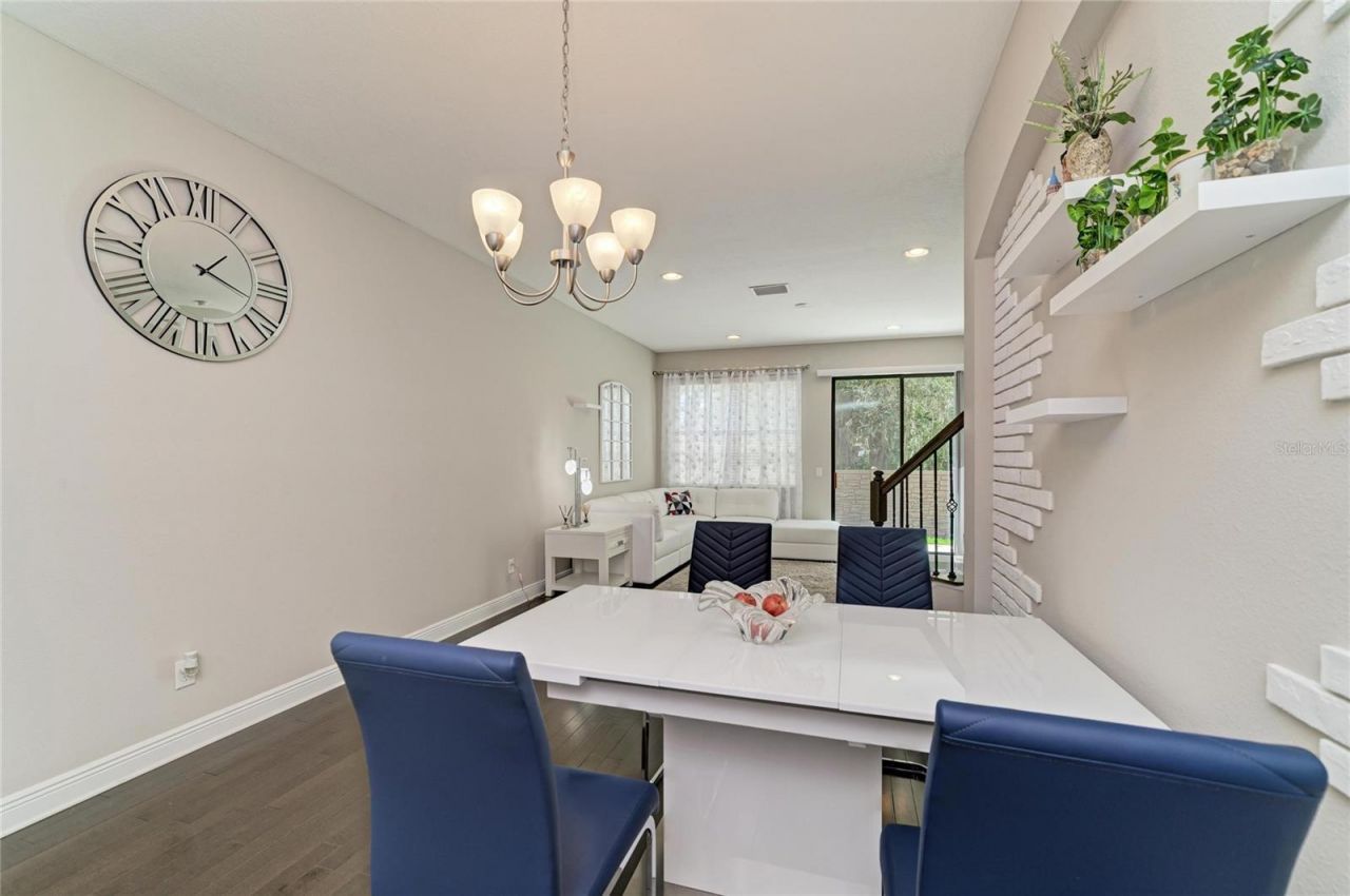 4991 Oarsman Court, Sarasota, FL 34243 Photo