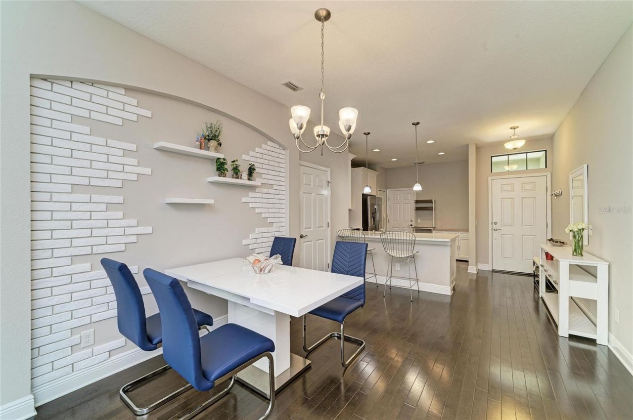 4991 Oarsman Court, Sarasota, FL 34243 Photo